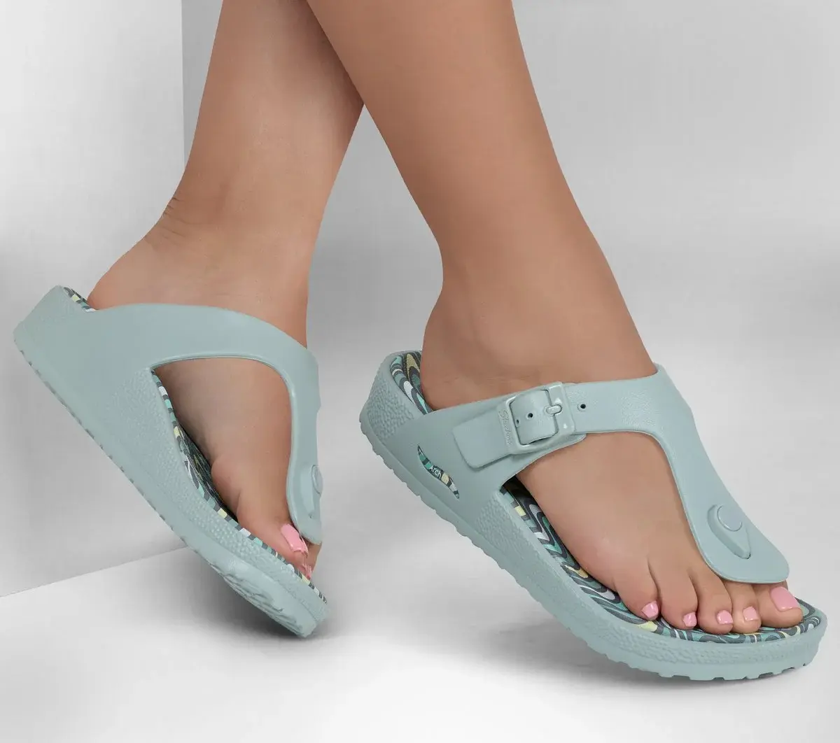 Foamies: Arch Fit Cali Breeze 2.0 – Golden