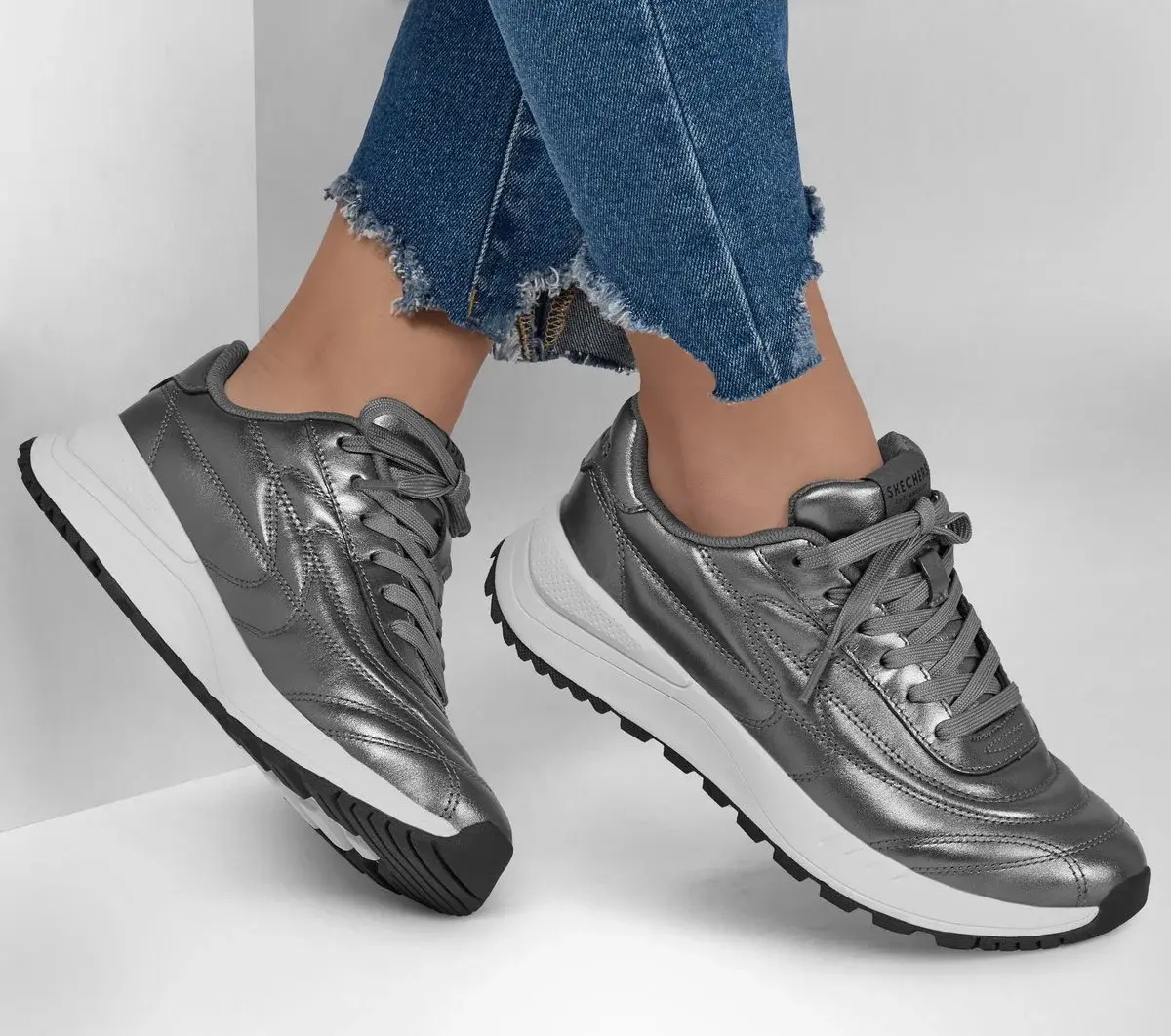 Fury – Metallic Waves