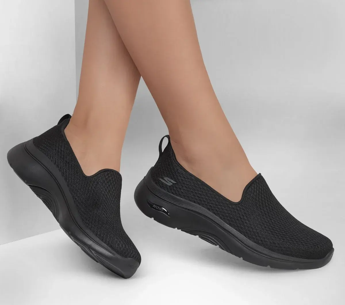 GO WALK Arch Fit 2.0 – Saida GO WALK Arch Fit 2.0 – Saida