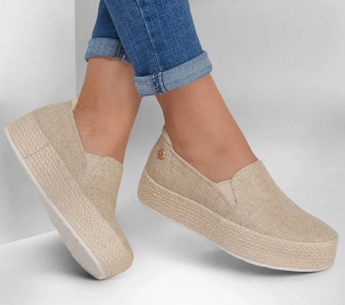 Martha Stewart: BOBS Sesame – By The Bay