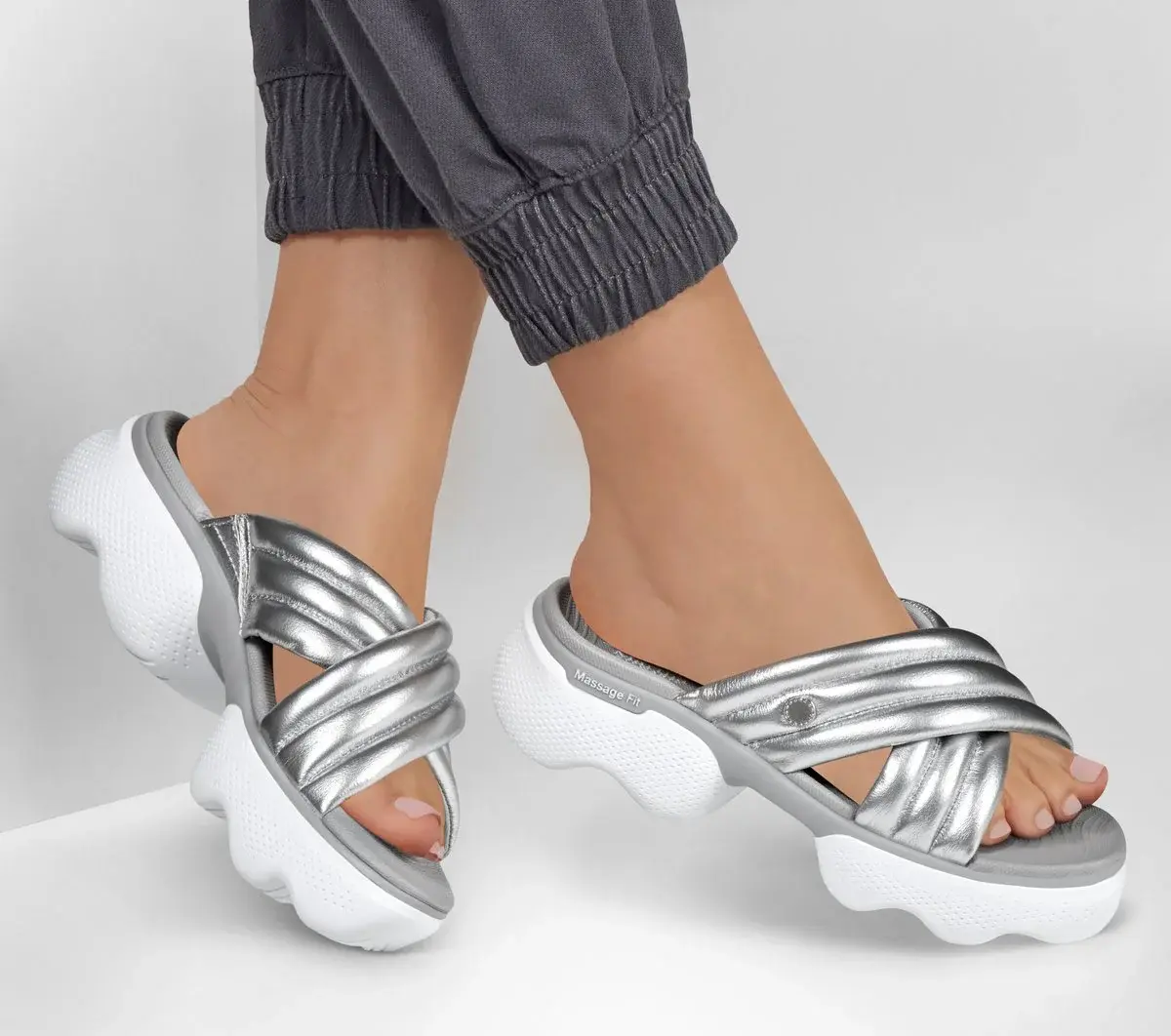 Martha Stewart: Massage Fit Edge – Shine Bright