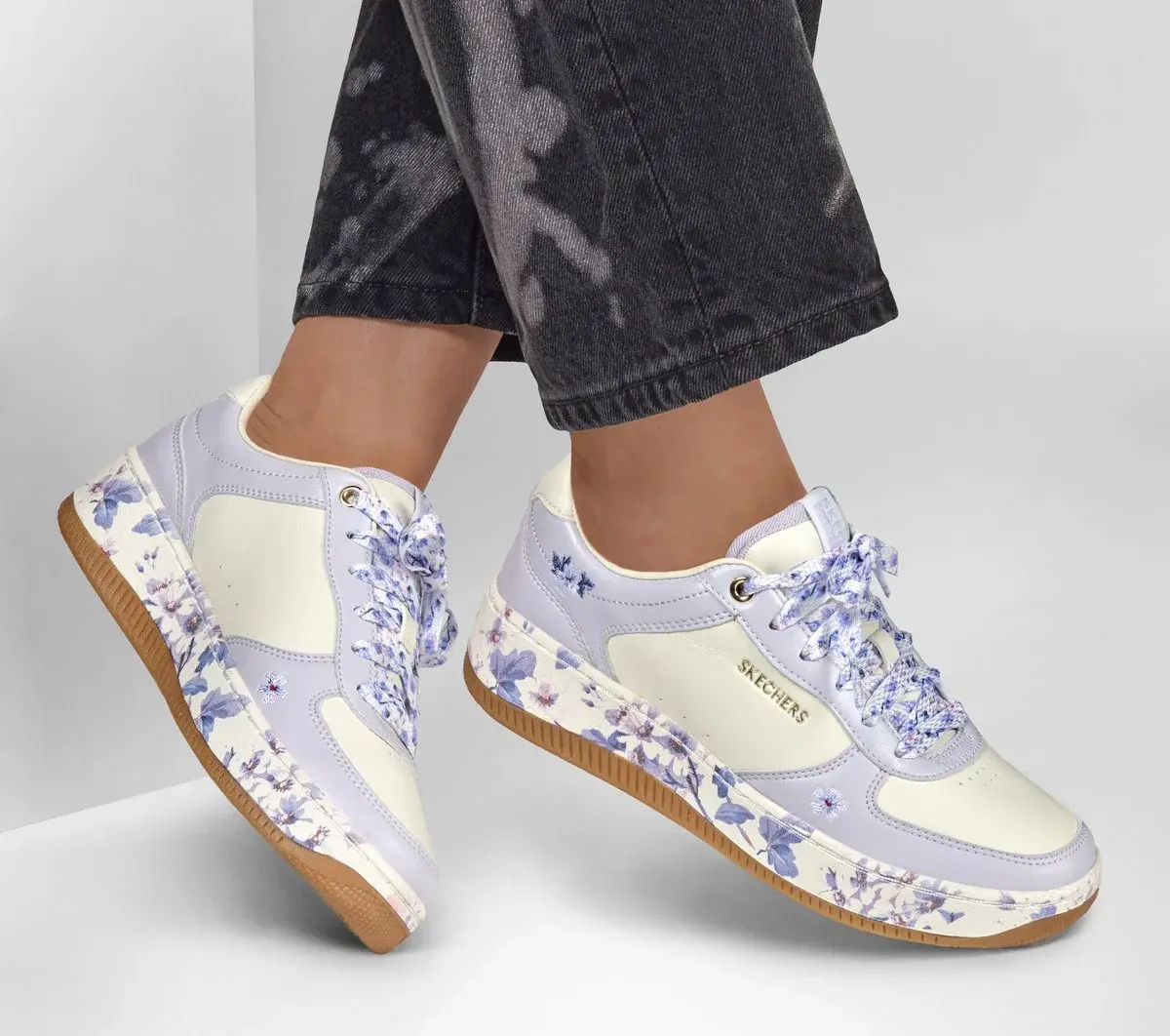 Sport Court 2.0 – Floral Frenzy