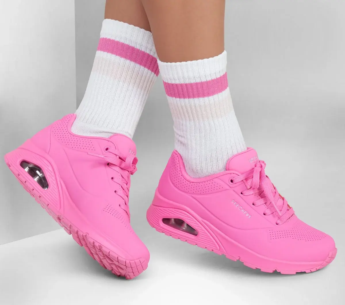 Uno – Stand on Air